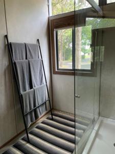 Premium Lakefront Cabin 1 The Armadillo