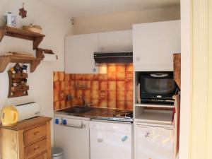 Studio cabine + coin nuit, 6 couchages, Vars Les Claux, proche pistes et commerces - FR-1-330B-174