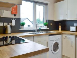 Blackmill Cottages No 2