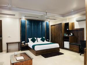 Hotel Maira