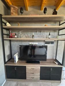 Wine Studio with BBQ & pool