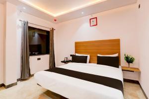 Super Hotel O Golden Tulip