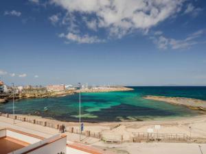 Breathtaking seaview flat in Sardinia img26