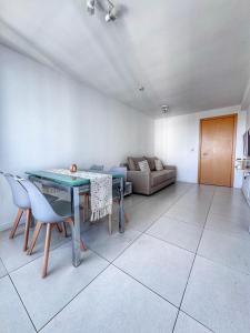 Torre Bellagio - Piso 17 - Full Amenities - 4 Pax - Piscina Climatizada