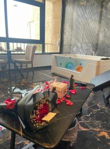 Suger Suite Sea View جناح سطح القمر اطلاله بحريه