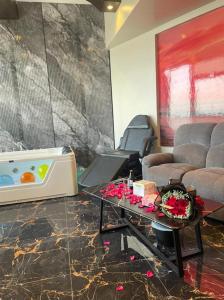 Suger Suite Sea View جناح سطح القمر اطلاله بحريه