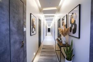 FabHotel Global Spaces - Nr NESCO Exhibition Center