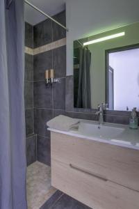 Appt lumineux dans bel immeuble HP les Oliviers 3