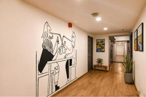 FabHotel Sayeeda International - 600m from Park Circus 7 Point