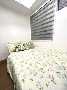 2 BR Affordable Condo Unit for Transient with perfect Pines View by 11 PinesView