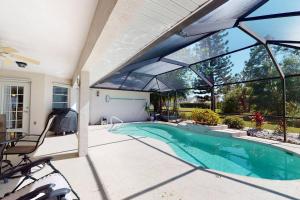 Heated Saltwater Pool