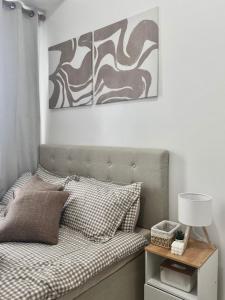 Cozy 1 Bedroom Staycation 15-minutes from NAIA Airport