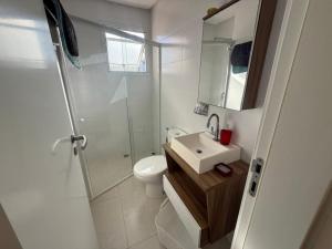 cód 88- Apartamento aconchegante á 100m do mar