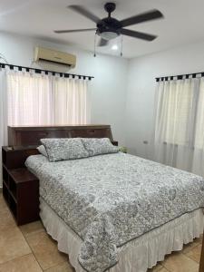 Buena ubicación para su visita en la ciudad y alrededores