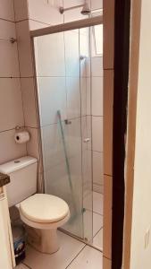 Apartamento em zona nobre com três quartos, sendo um suíte