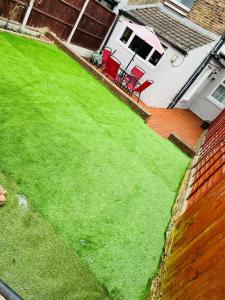 Urban Calm Newly refurbished house in wimbledon