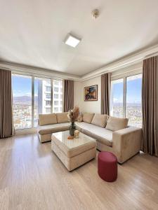 36th floor Sky city app Free parking