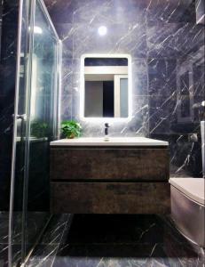 DIoOr luxurious suites By Dahlia