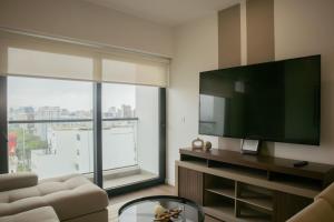 Delightful 2BR with Balcony in Miraflores