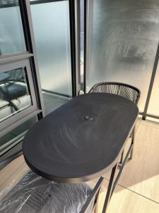 Entire Luxe Condo in Downtown Toronto