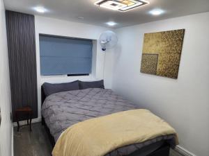 4 Bedroom Excellent Home Large Spacious Layout Detached House Driveway Free Parking