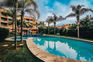 Modern Marrakech Garden Retreat Pool & Balcony