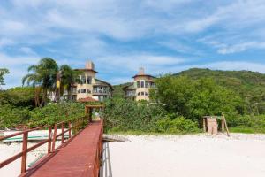 Apartamento de 1 dormitório Ponta das Canas com vista Mar