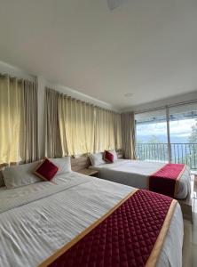 Honeyrock Farm Resort by Skybz