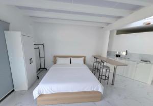 Suite Samborondón cerca de la UEES