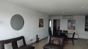 Apartamento Premium 3BR en Escalón con Vistas que Inspiran