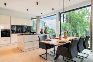 Apartment "Liv" - Deck 9