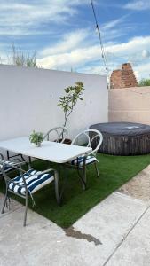 Casa con Jacuzzi cerca de Distrito 1