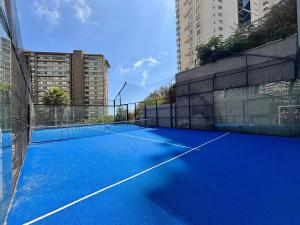 Depto moderno y comodo con cancha de padel