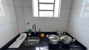 Apartamento novo próximo a Av do CPA