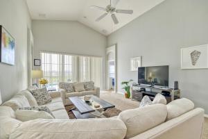 Gorgeous 5 Bed With South Facing Pool