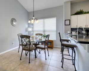 Gorgeous 5 Bed With South Facing Pool