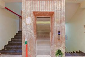 Townhouse Hotel Spotlight