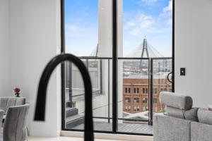 Exclusive 3BR Penthouse with Parking-Darling Harbour & ICC-10mins