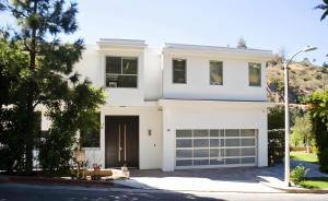 Hollywood Hills Luxury Mansion with Pool & Views