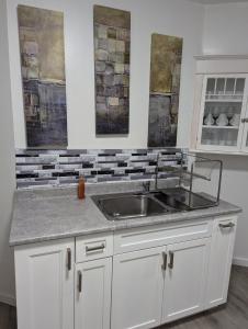 347 Des Meurons Street Unit A and Unit B