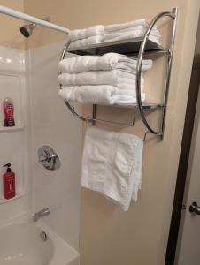 347 Des Meurons Street Unit A and Unit B