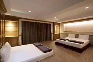 Alameda Suites Hotel