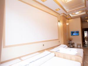 Nhà Nghỉ Quyền Ly