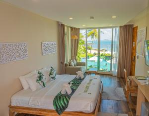 Vannee Golden Sands Beachfront Resort