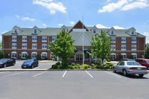 BlissPoint Inn & Suites Marion - Huntington