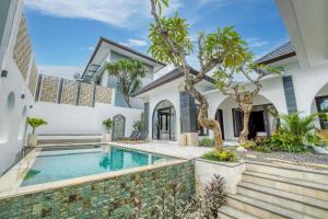 Villa Unagi Chic 2BR Tropical Escape in Canggu