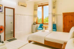 Sân Vườn Hotel Khánh Hòa