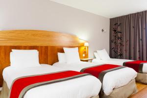 Hotels HOTEL C SUITES chambres spacieuses : photos des chambres