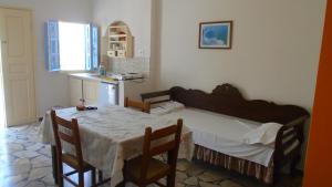 Pasoi Apartments Santorini Greece