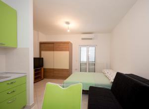 Studio Apartment Tesija